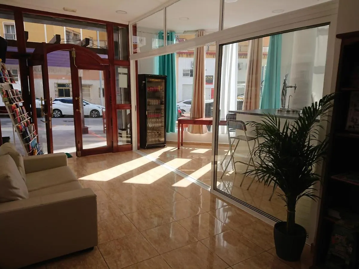 Hotel Manantiales Τορρεμολίνος