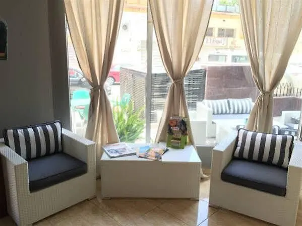 Hotel Manantiales Τορρεμολίνος
