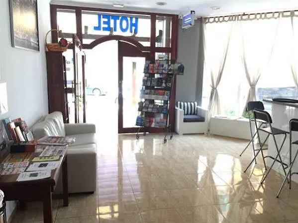 Hotel Manantiales Τορρεμολίνος